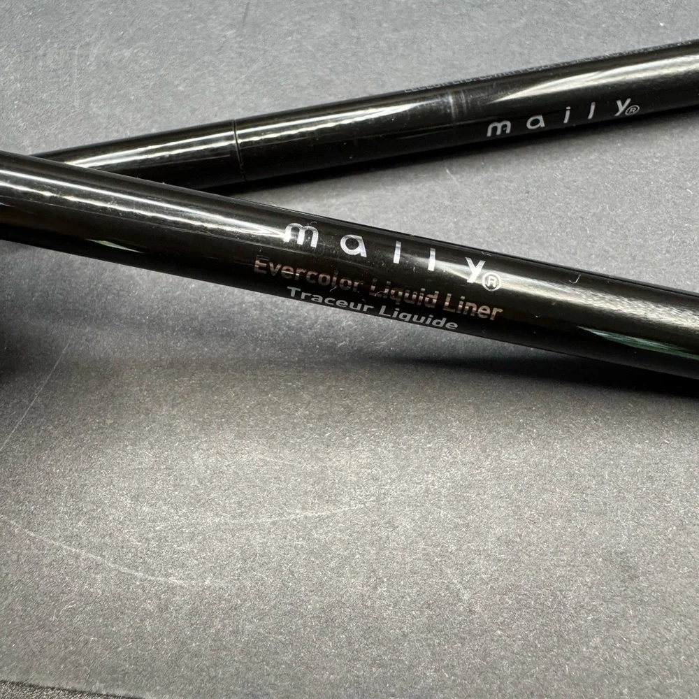 NWT Set of 2 Mally Evercolor Liquid Liner- Ebony Color- No box